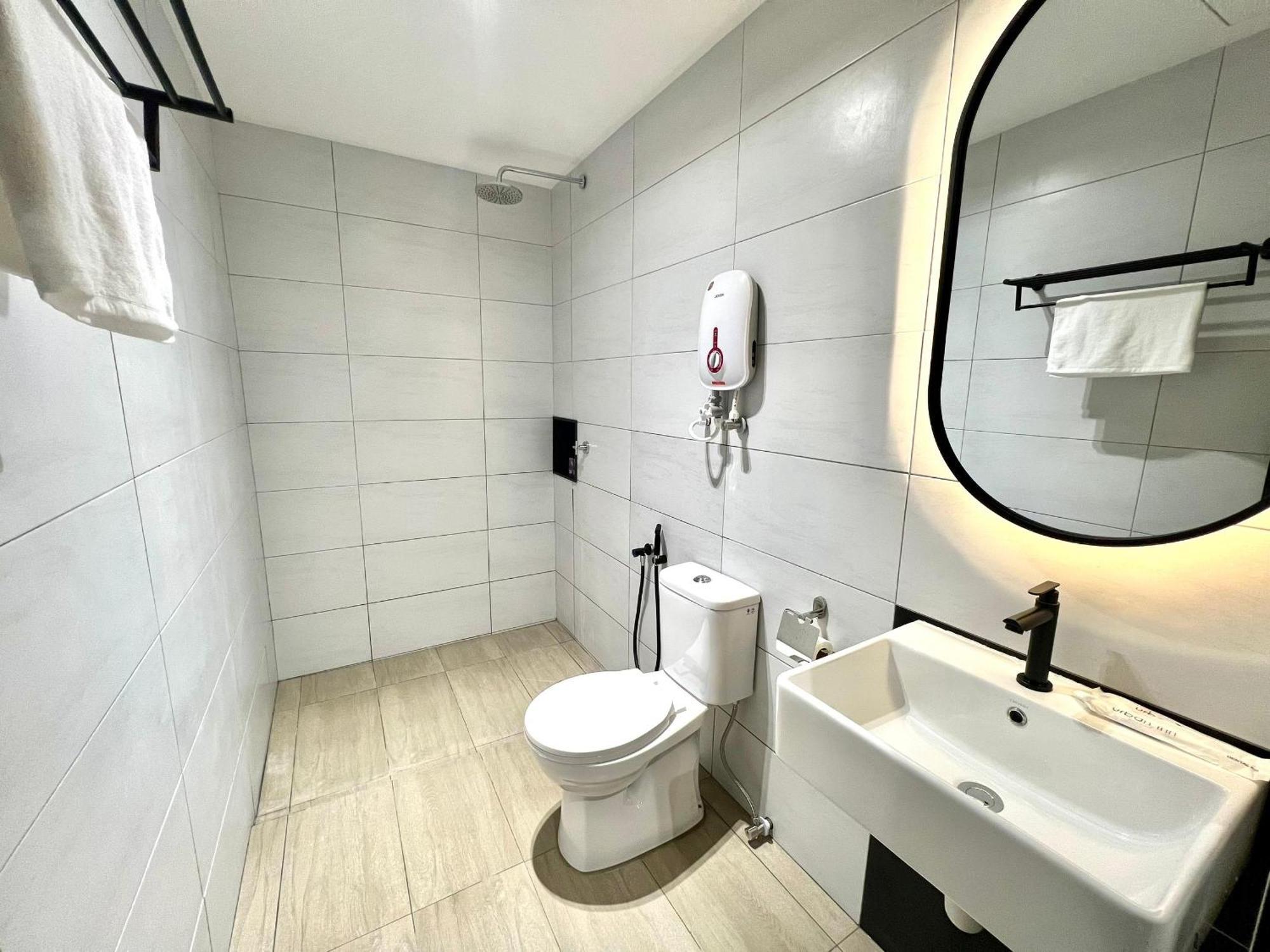 Urban Inn, Serai Wangi Padang Serai Ngoại thất bức ảnh