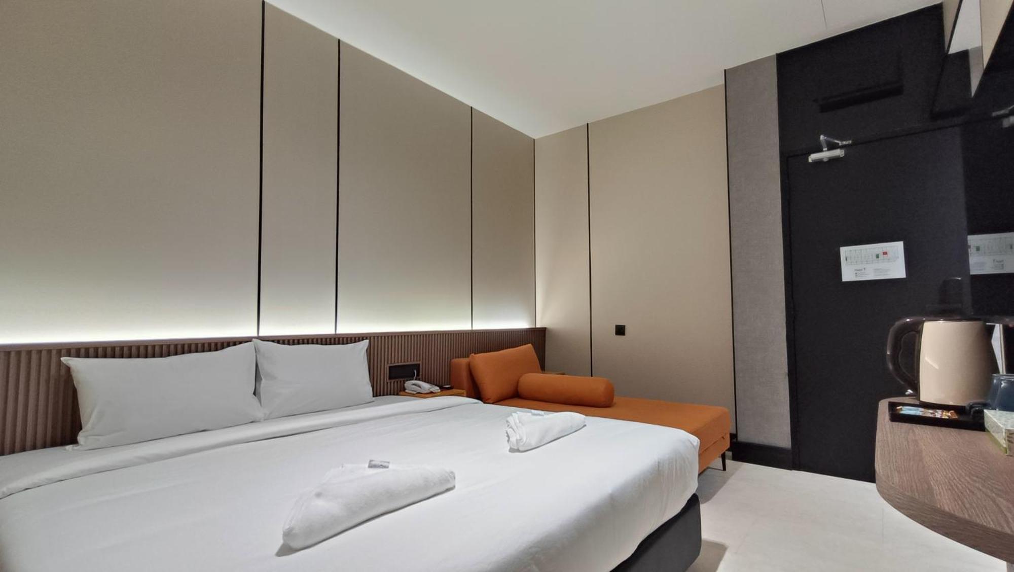 Urban Inn, Serai Wangi Padang Serai Ngoại thất bức ảnh