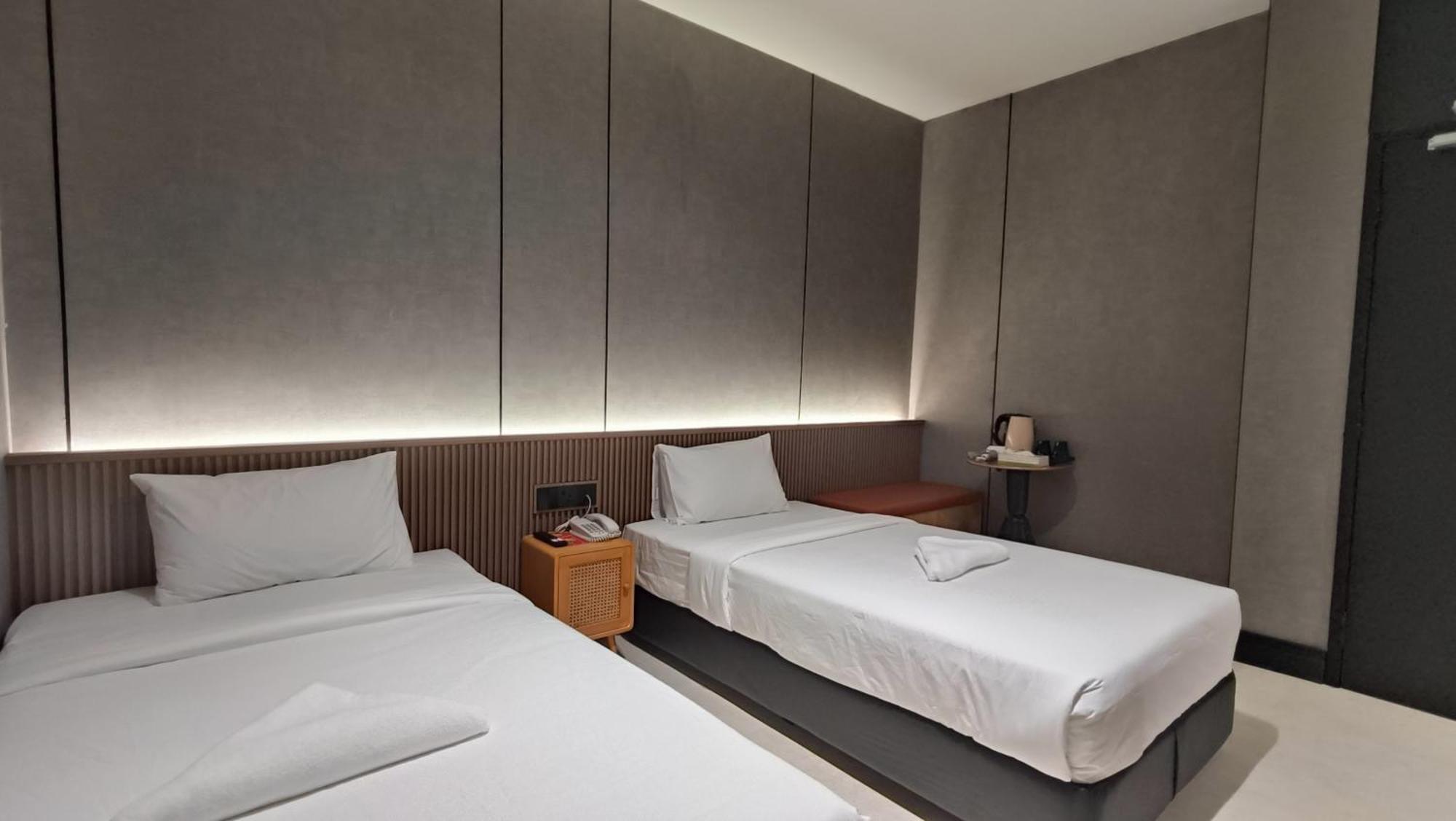 Urban Inn, Serai Wangi Padang Serai Ngoại thất bức ảnh