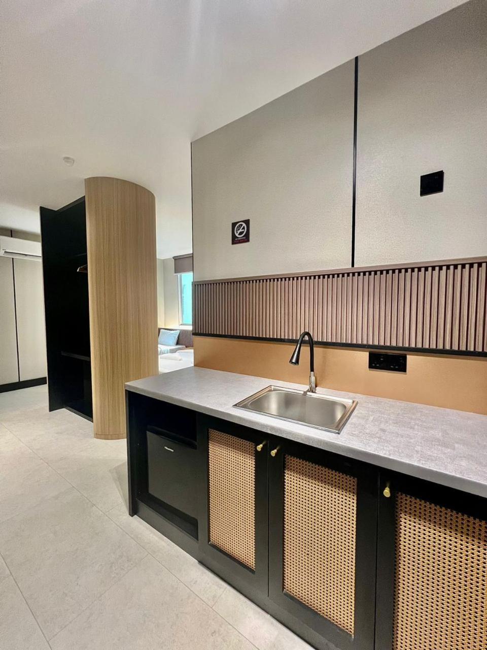Urban Inn, Serai Wangi Padang Serai Ngoại thất bức ảnh
